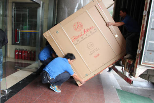 昌图钢琴贵重工艺品无忧运